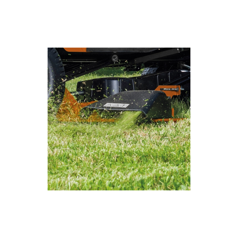 STIHL RT 4097 SX Petrol Ride-on Lawn Mower - Image 8